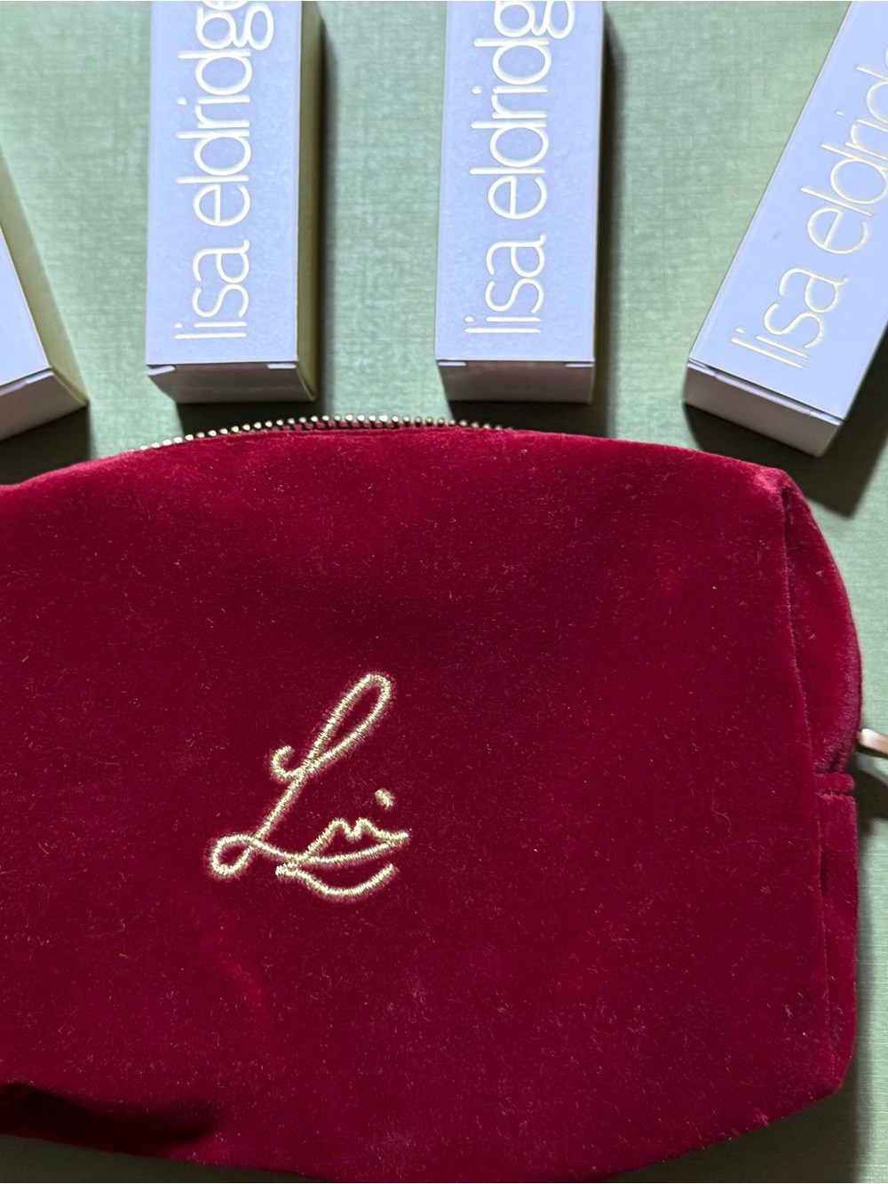 Lisa Eldridge cosmetics bag+ four lipsticks. Used. Still in good condition!💄💄💄💄